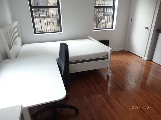 Rented by John O'Kelly Real Estate | media 18