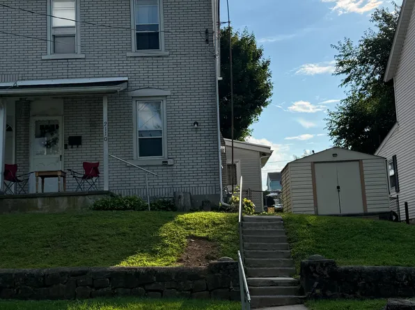 2110 Lincoln Ave, Whitehall, PA 18052