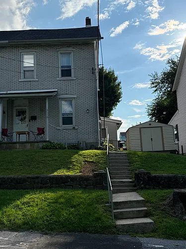 2110 Lincoln Ave Photo 1