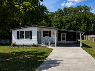 38249 Ruth Ave, Zephyrhills, FL 33540