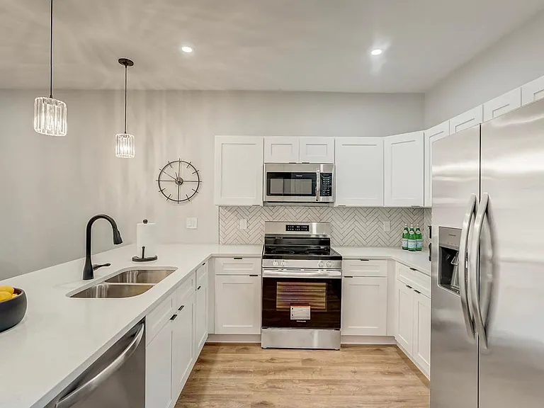 314 Maryland St #101 — Photo 6