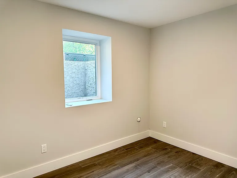 129 Satterlee St #1 — Photo 13
