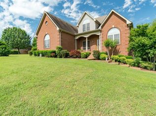 1046 Glover Hills Dr, Springfield, TN 37172
