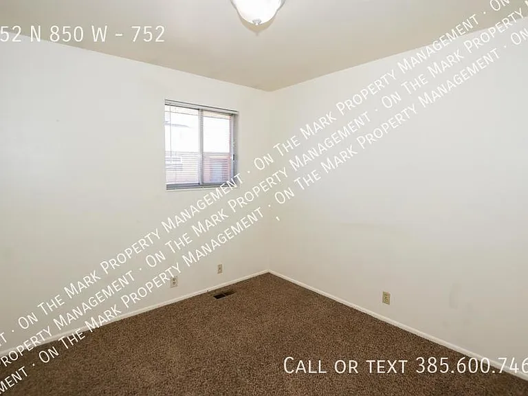 752 N 850 W #752 — Photo 11