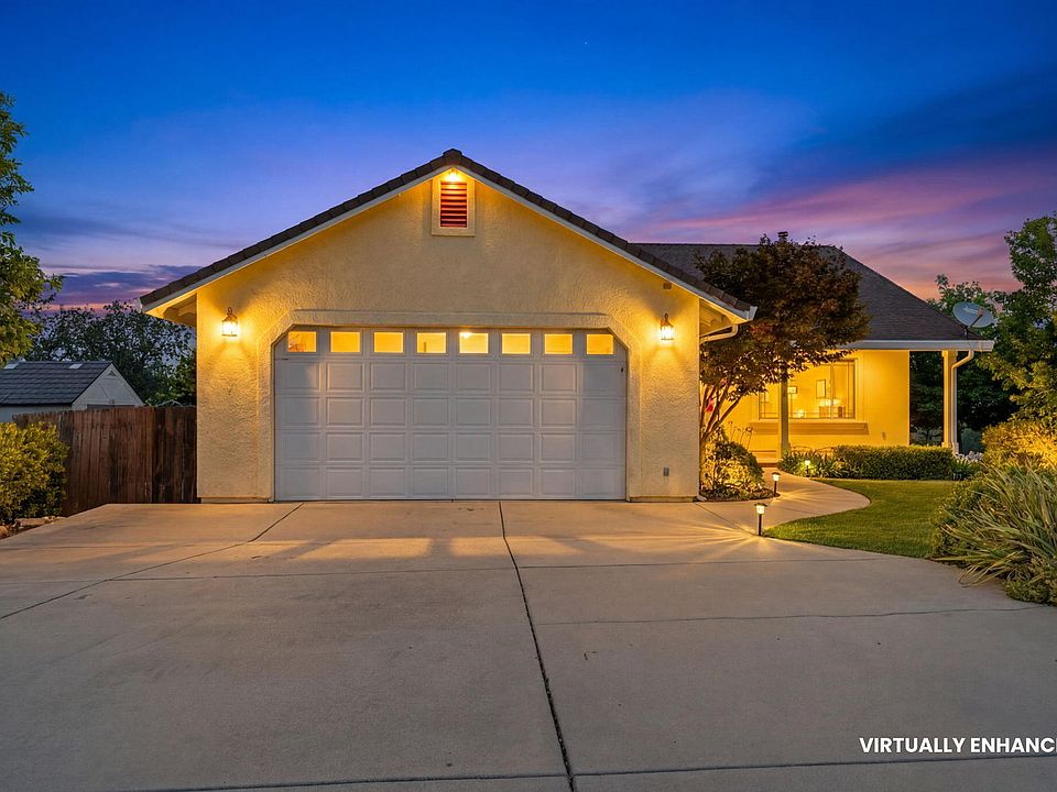 1st image of 19640 Feather Falls Pl