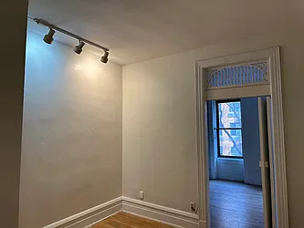 Rented by Eric Goodman Realty Corp