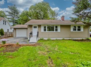 77 Drexel St, Springfield, MA 01104
