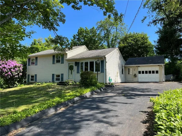 58 Dee Avenue, Meriden, CT 06451