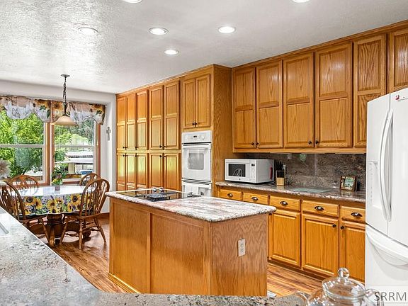 8th image of this home