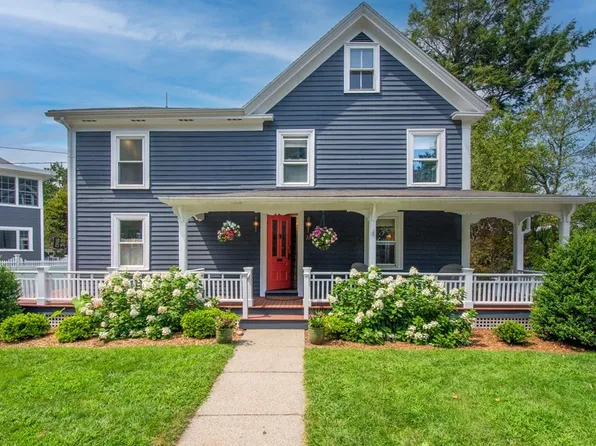 26 Crescent Rd, Winchester, MA 01890