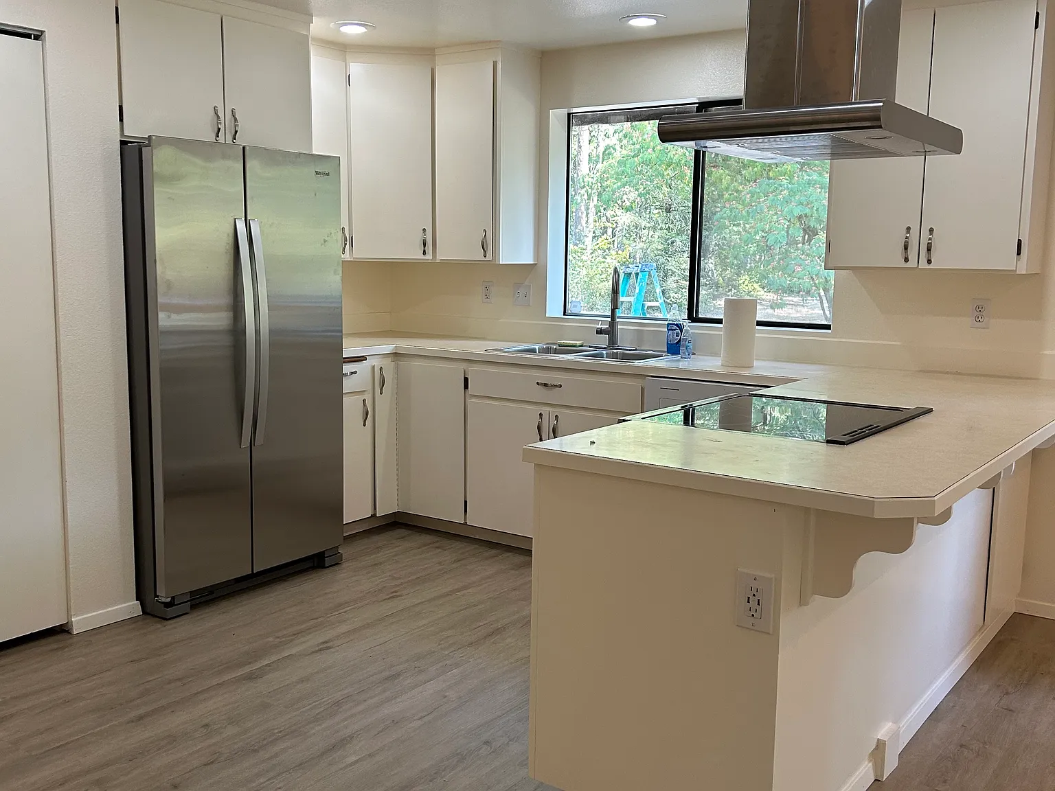 3 bed, 1100 sqft, $2,800 — Photo 4