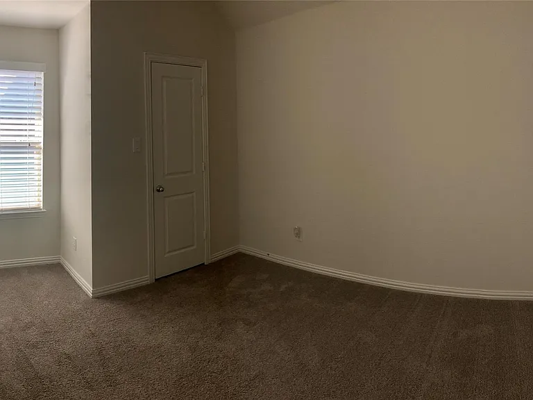 1106 Bryce Canyon Dr — Photo 10