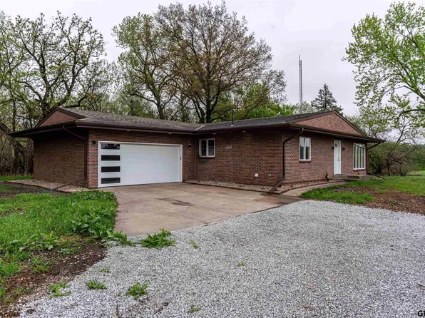 130 County Road 2050, Crete, NE 68333