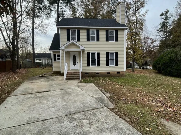537 Highsmith Ct, Knightdale, NC 27545