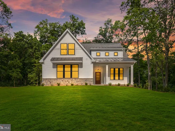 17550 Mountain Top Rd, Cascade, MD 21719