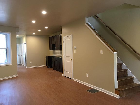 5th image of 113 E Coulter St