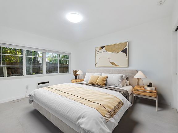 Bedroom virtually staged