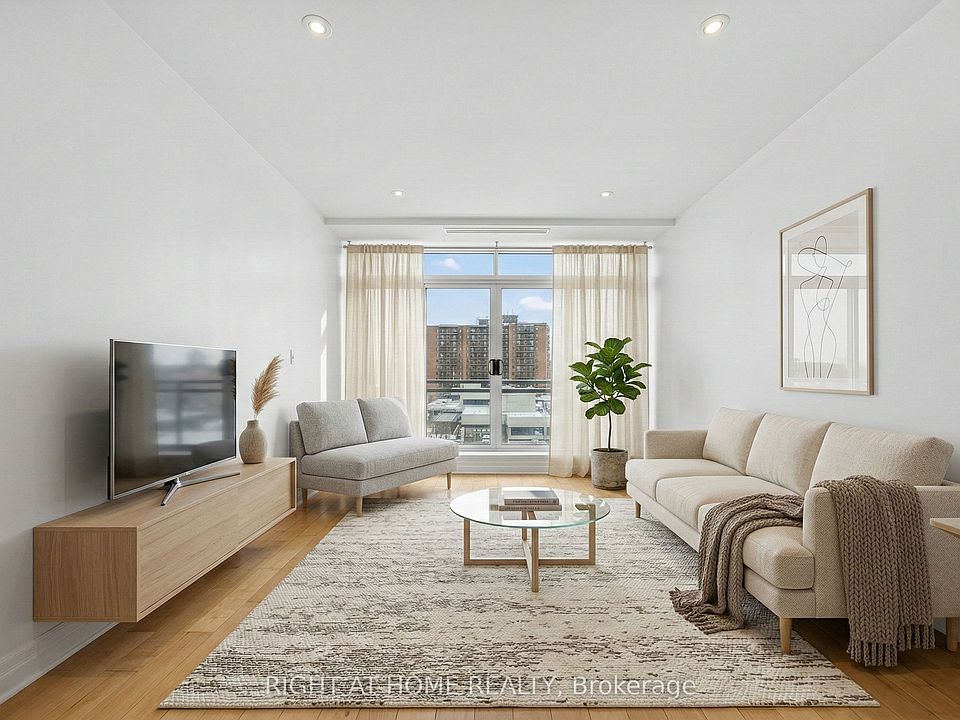 1st image of 44 Bond St W #518