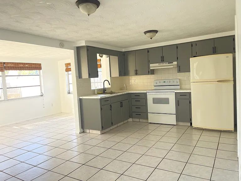 3352 Chauncy Rd — Photo 8