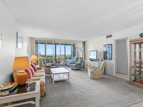 2nd image of 2400 S OCEAN Drive #7242