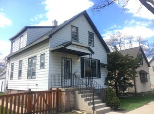 447 N 40th St, Milwaukee, WI 53208