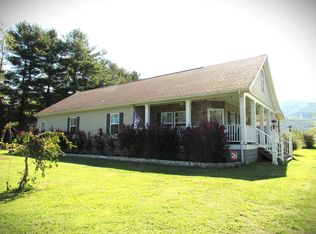 4522 Leaning Pine Rd, Big Stone Gap, VA 24219
