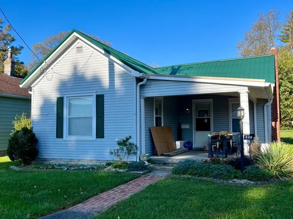155 N 3rd St, Williamsburg, OH 45176
