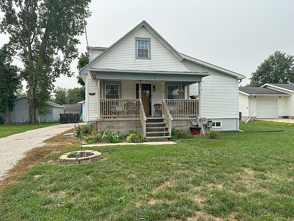 2nd image of 110 W 1st St