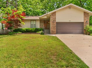 4824 S Gold Rd, Battlefield, MO 65619