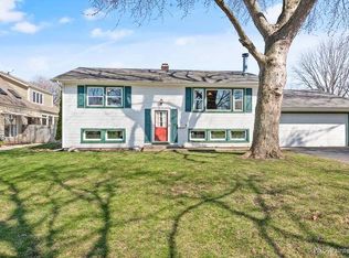 310 S 14th St, Saint Charles, IL 60174