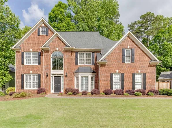 352 Hickory Haven Ter, Suwanee, GA 30024
