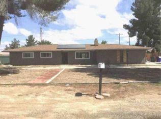 21080 Malibu Rd, Apple Valley, CA 92308