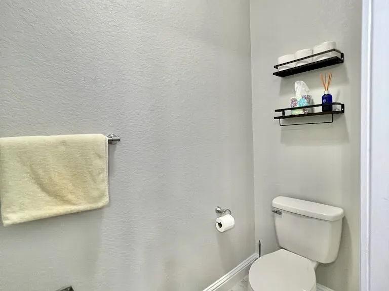 2100 Pomegranate Ct — Photo 17