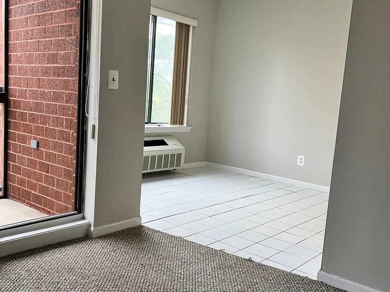 145 Wellington Ct #2A — Photo 14