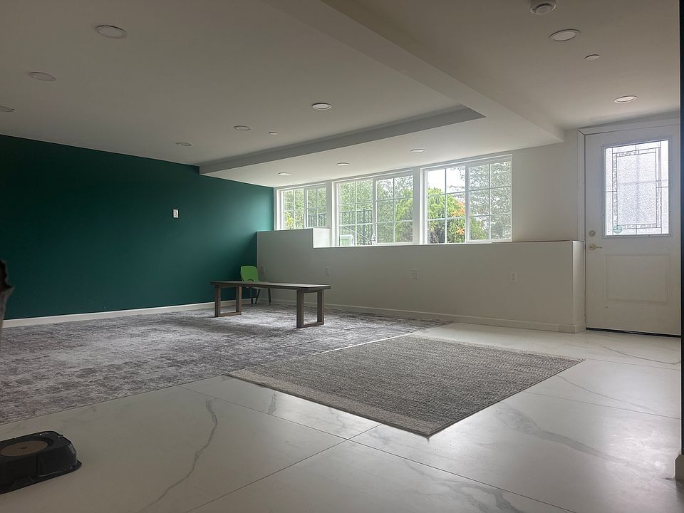 1st image of 10301 Byrne Ave #1