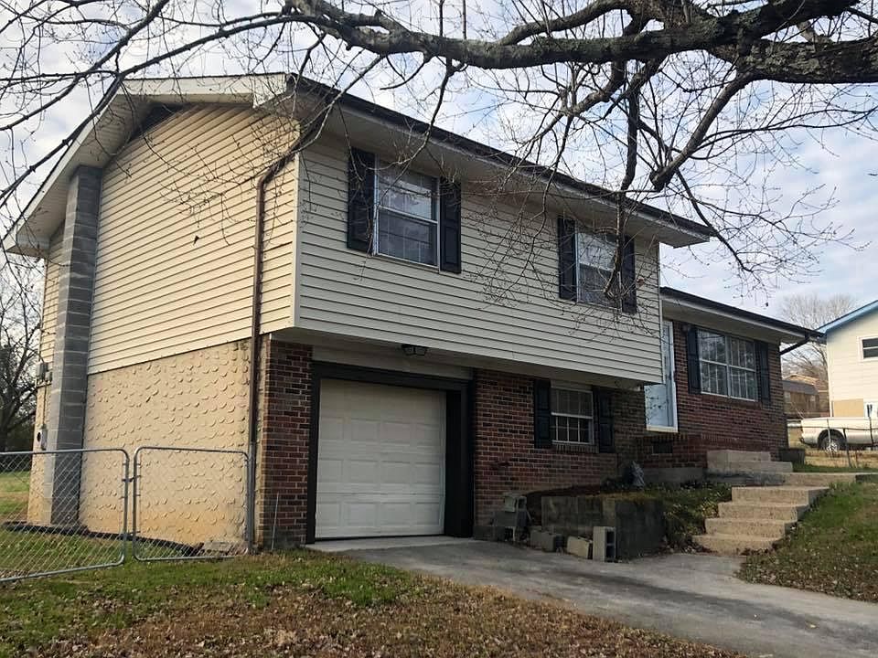 1st image of 103 Laurelwood Cir