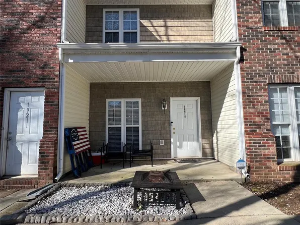 19215 School St, Cornelius, NC 28031