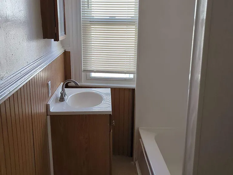 775 Lucas Pl — Photo 15