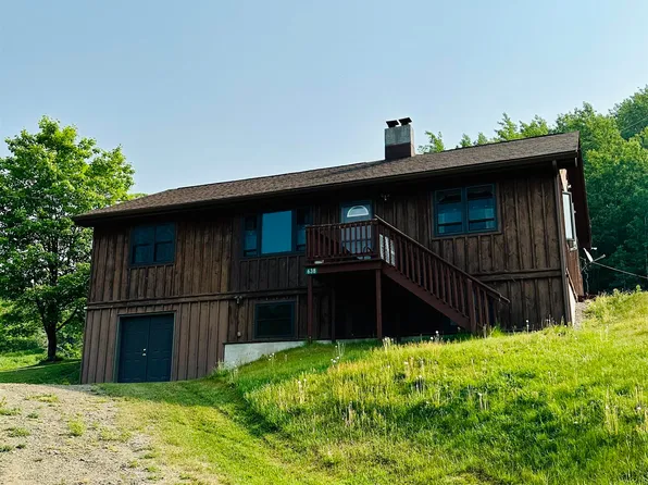 638 Co Road Ave, Champion, MI 49814