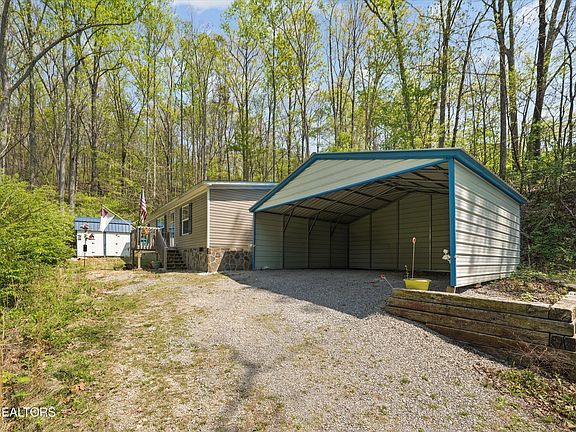 3rd image of 8360 Brickyard Rd
