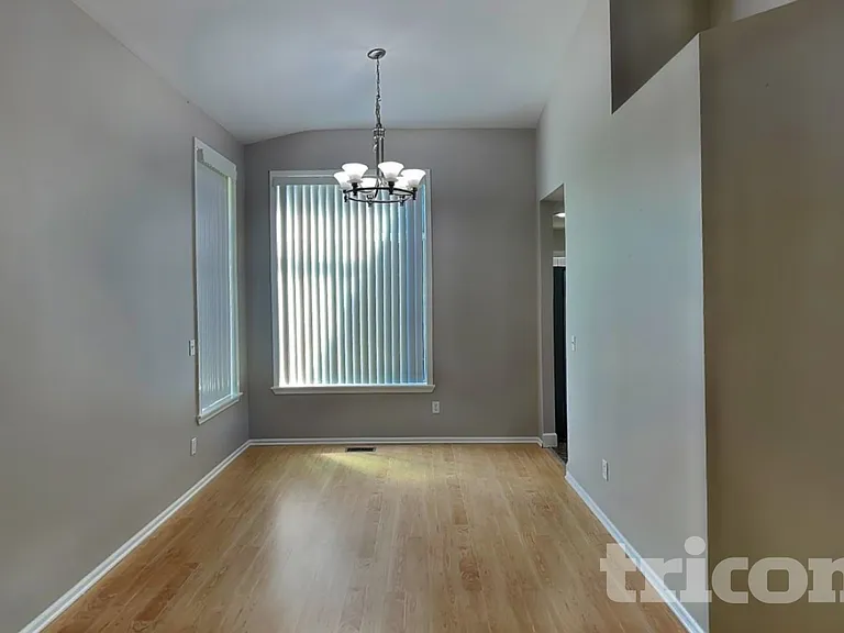4510 41st St NE — Photo 5