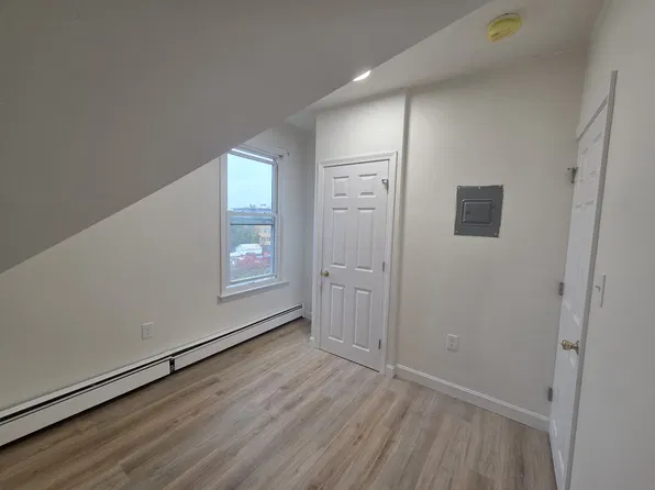 34 Broadway #6, Beverly, MA 01915