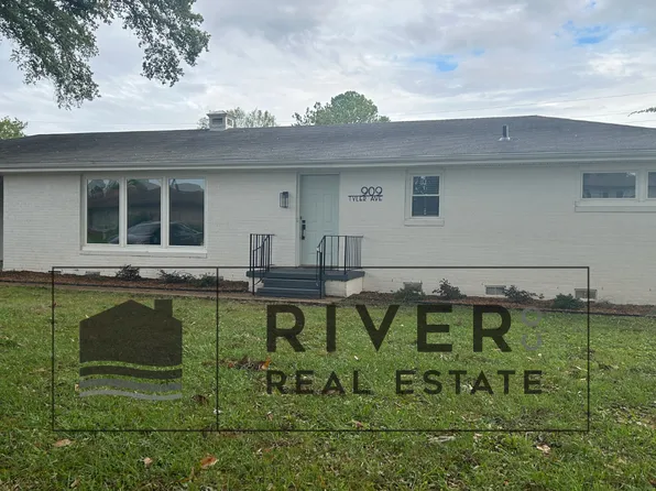 909 Tyler Ave, Muscle Shoals, AL 35661