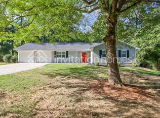 3487 Bramblevine Cir, Lithonia, GA 30038