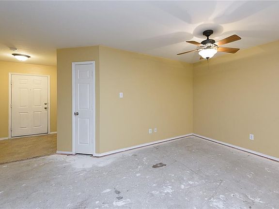 3rd image of 1848 Trego Dr