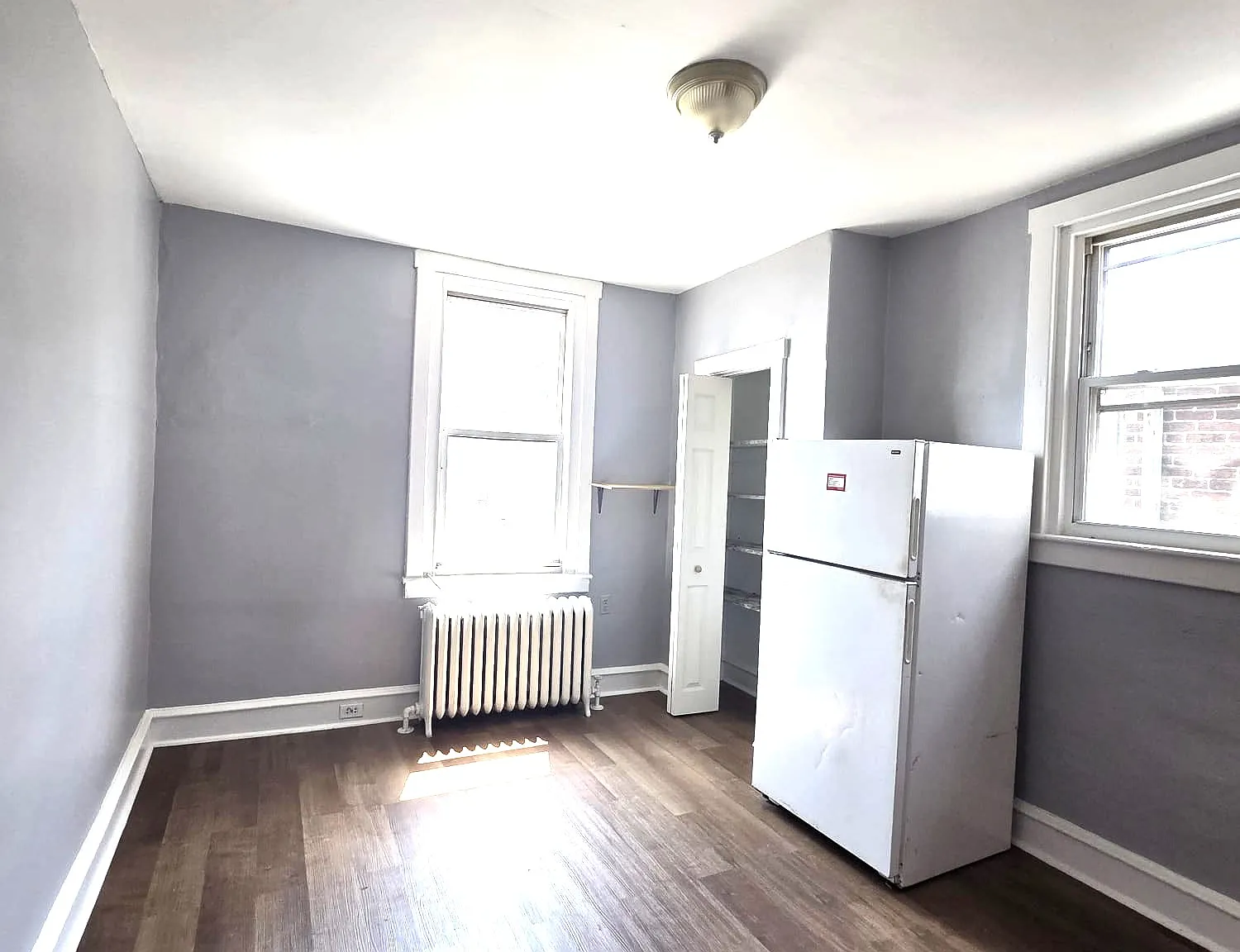 1 bed, 700 sqft, $1,000 — Photo 4