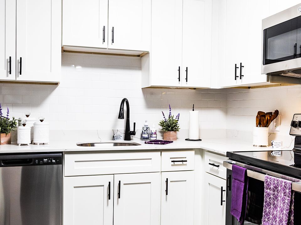 Huntington Exchange Dover 38 Westgate Dr Dover NH Zillow