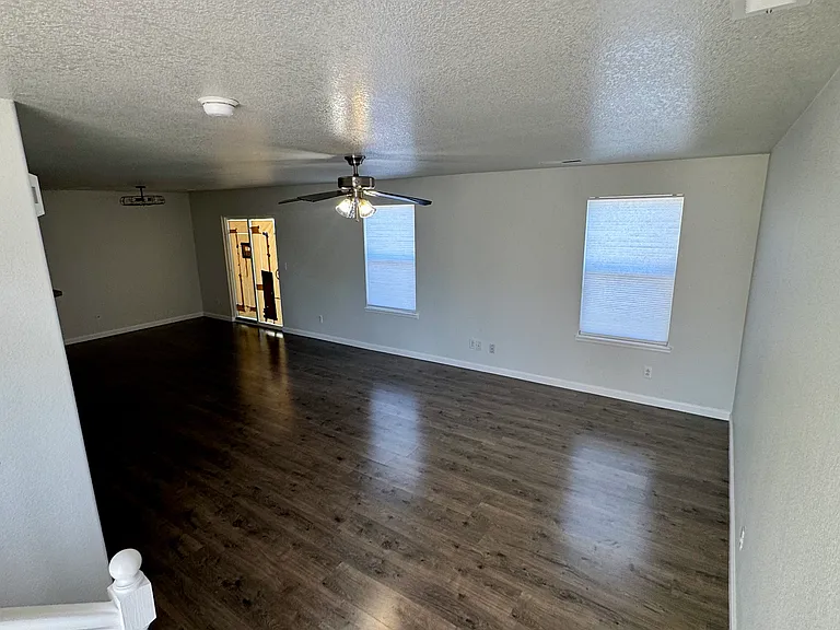 886 Ponderosa Ln — Photo 8