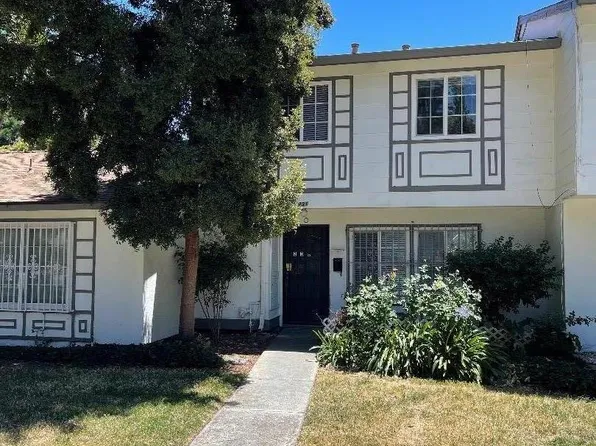 231 El Rancho Verde Dr, San Jose, CA 95116
