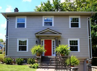 4920 Troostwood Rd, Kansas City, MO 64110